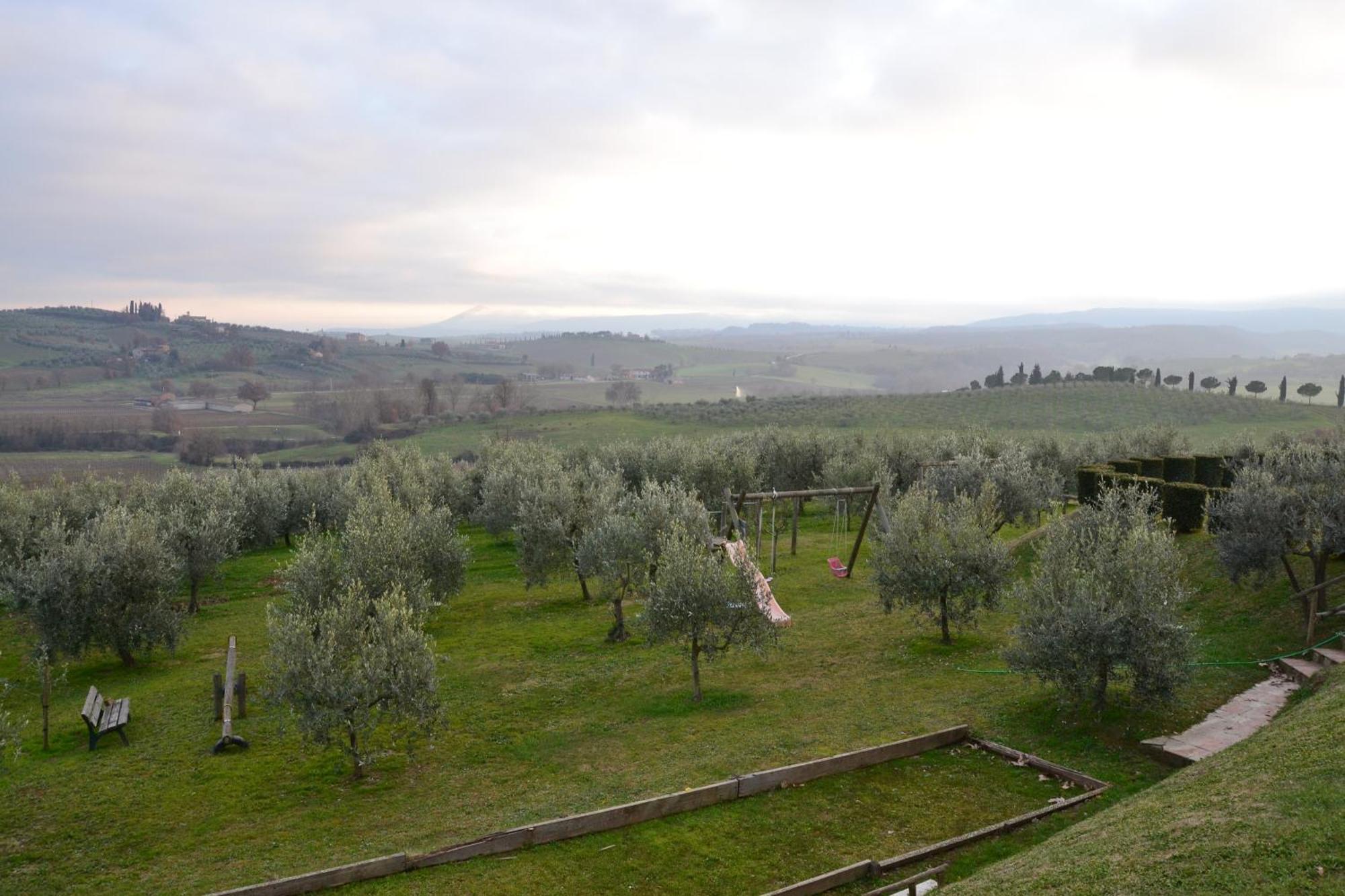 Agriturismo Sanguineto Acquaviva  Dış mekan fotoğraf