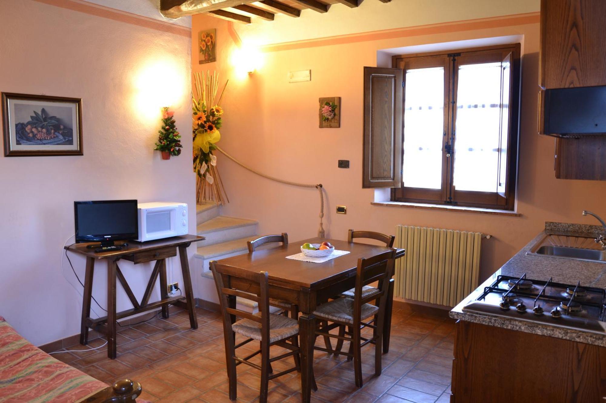 Agriturismo Sanguineto Acquaviva  Dış mekan fotoğraf